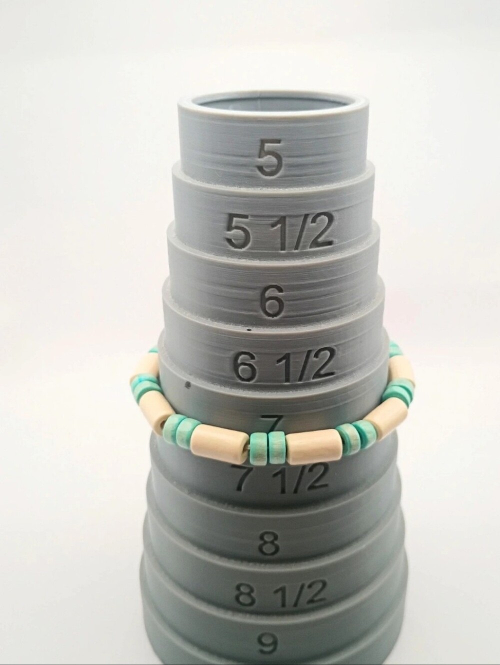 Bracelets - Picture 3 of 6